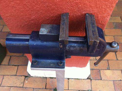 RECORD #14 BENCH VICE (150 mm JAW)